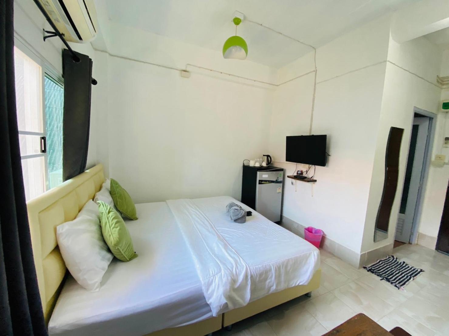Miss Hong House Hotel Koh Samet Екстериор снимка