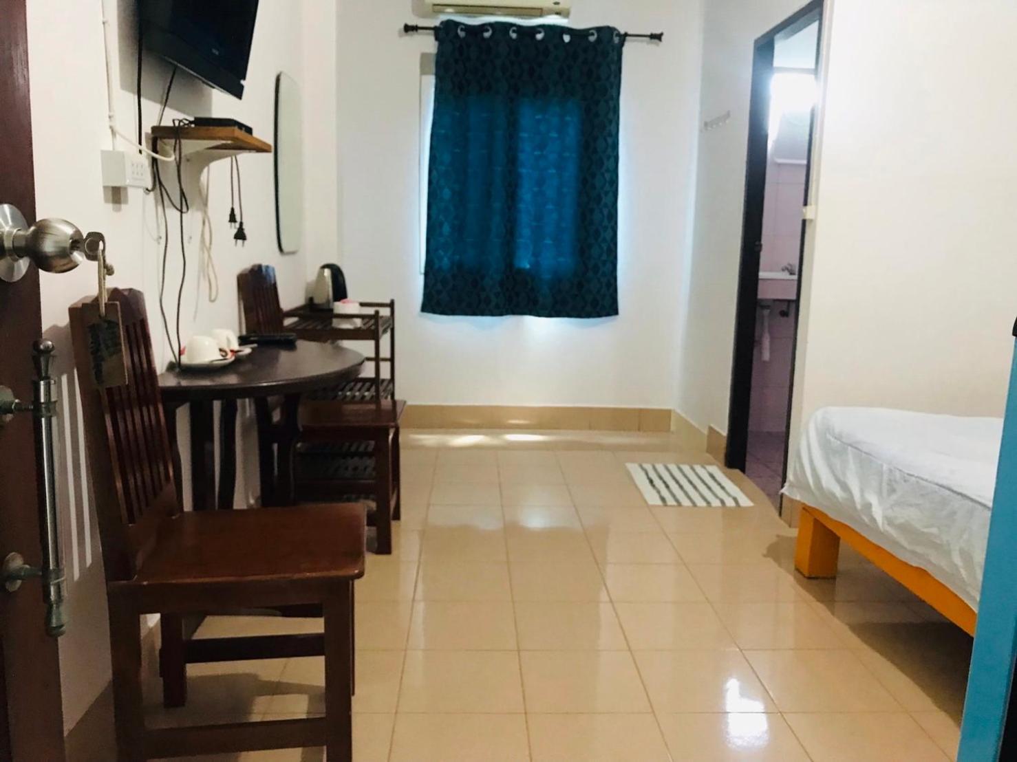 Miss Hong House Hotel Koh Samet Екстериор снимка