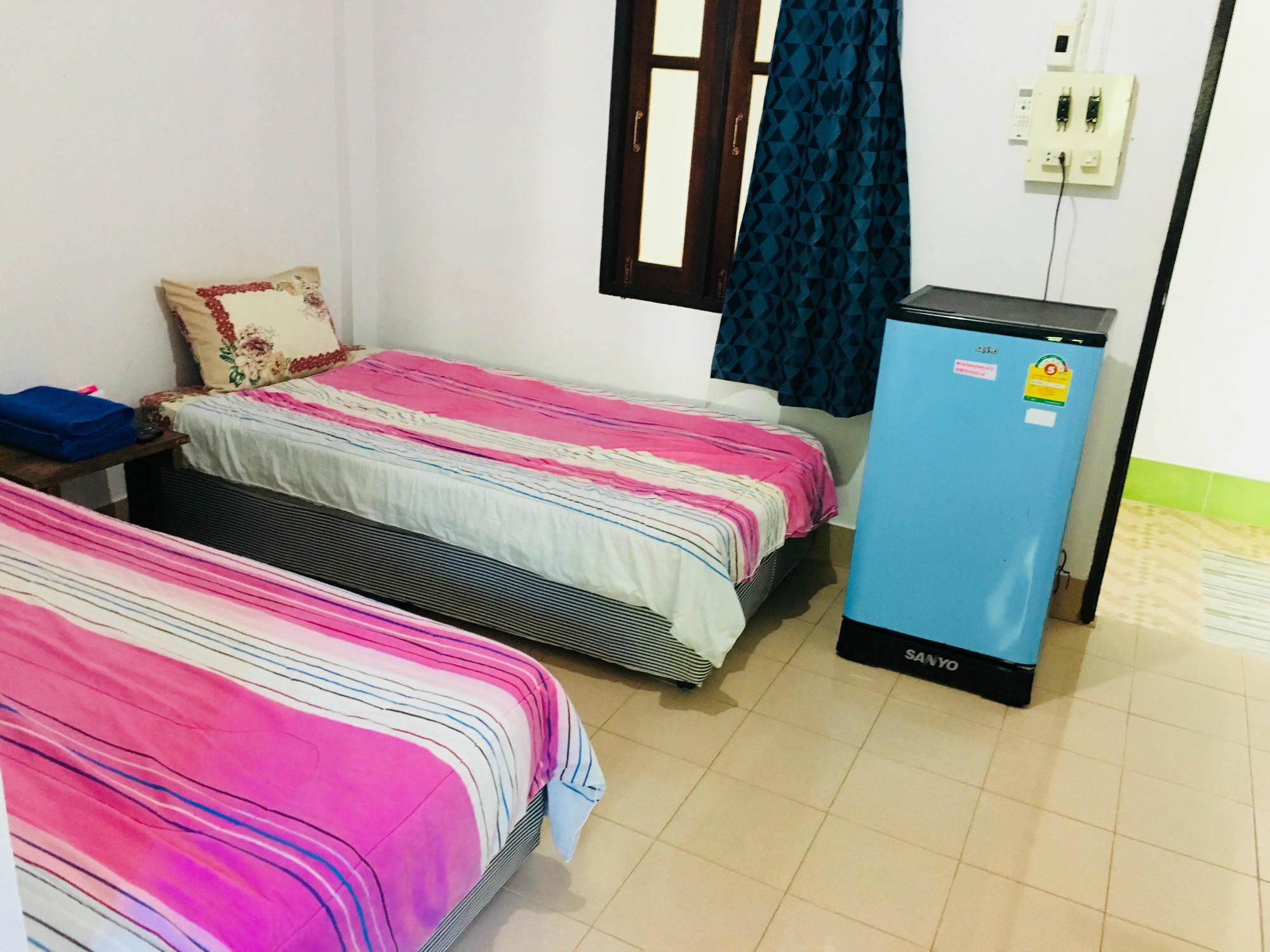 Miss Hong House Hotel Koh Samet Екстериор снимка